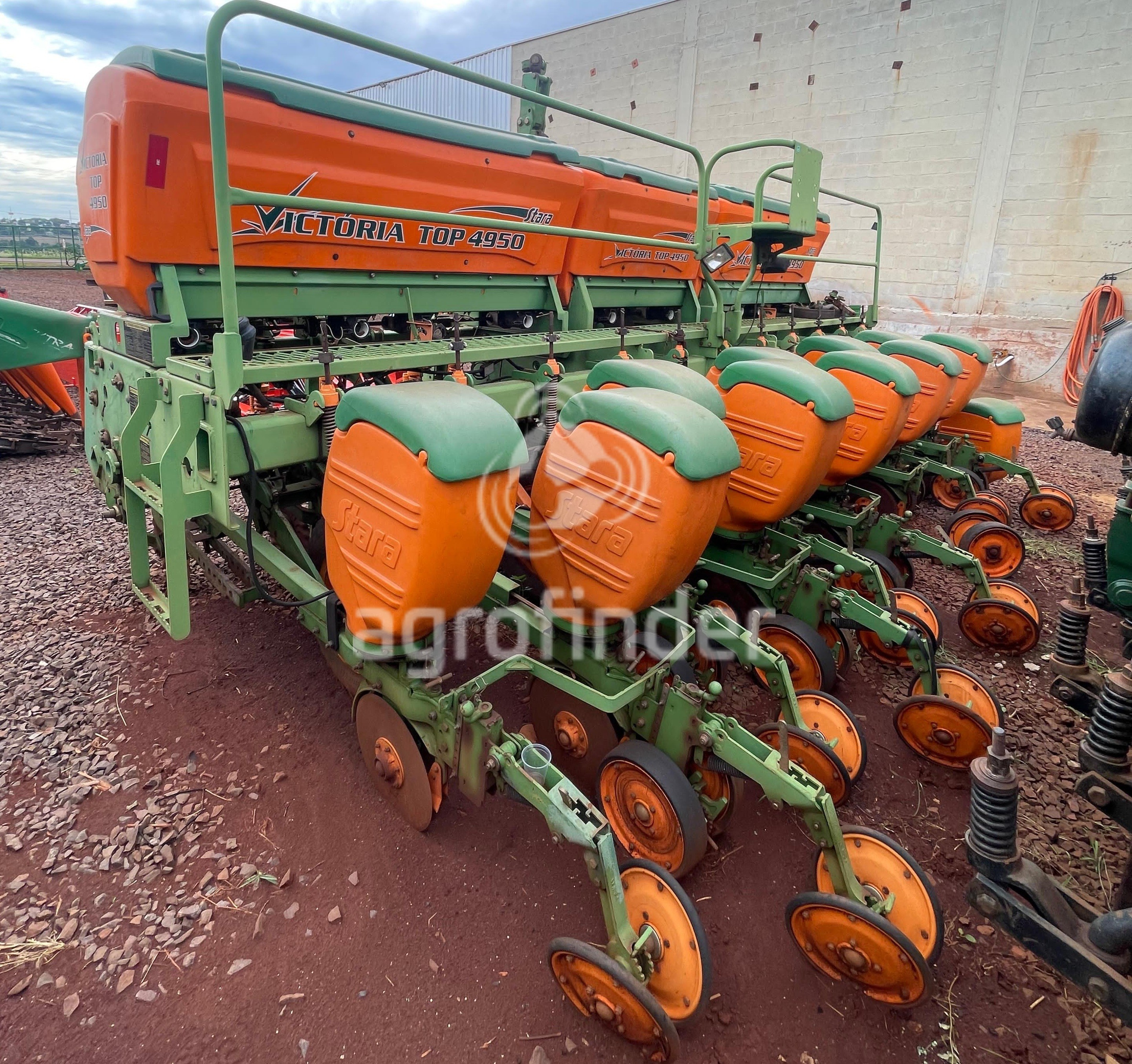 Plantadeira de verão Stara Victoria Top 4950 Ano 2013 | agrofinder